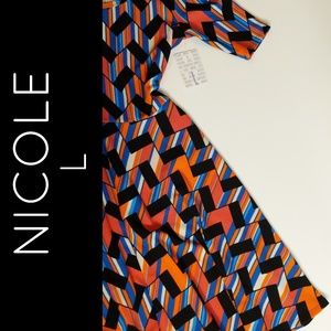 LuLaRoe Nicole Dress